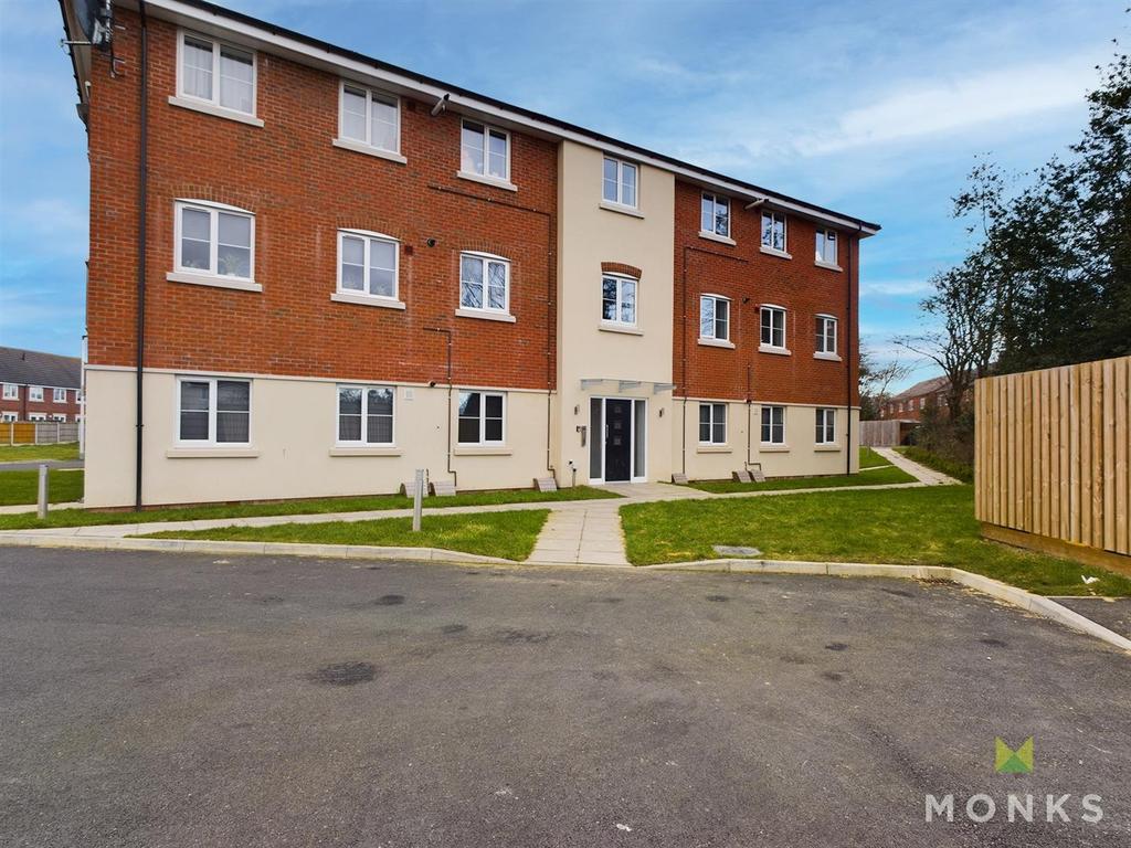 Lovett Place, Gobowen, Oswestry 2 bed apartment £129,950
