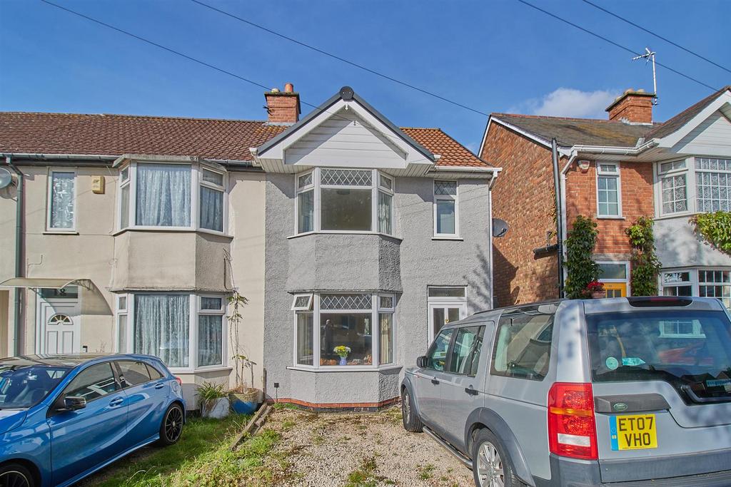 Tudor Road, Hinckley 3 bed end of terrace house for sale £175,000