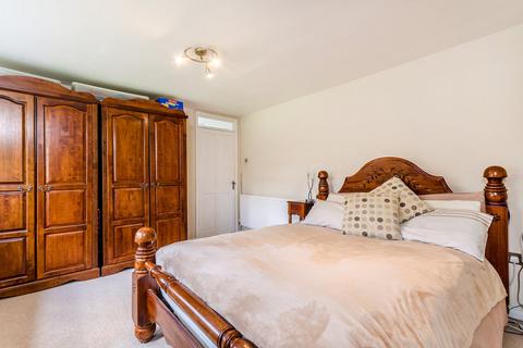 32 Valley View, Biggin Hill, Westerham, TN16 3QL