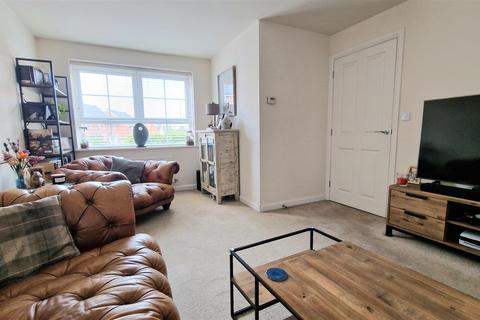 8 Isla Close, Mickleover, Derby, DE3 0AT