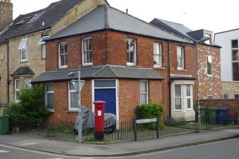 5 bedroom house to rent, 96a Bullingdon RoadOxford