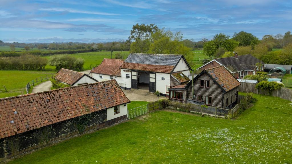 Cratfield, Near Halesworth, Suffolk 4 bed barn conversion for sale £675,000