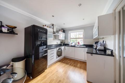 3 bedroom terraced house for sale, Burton Cliffe, Lincoln, Lincolnshire, LN1