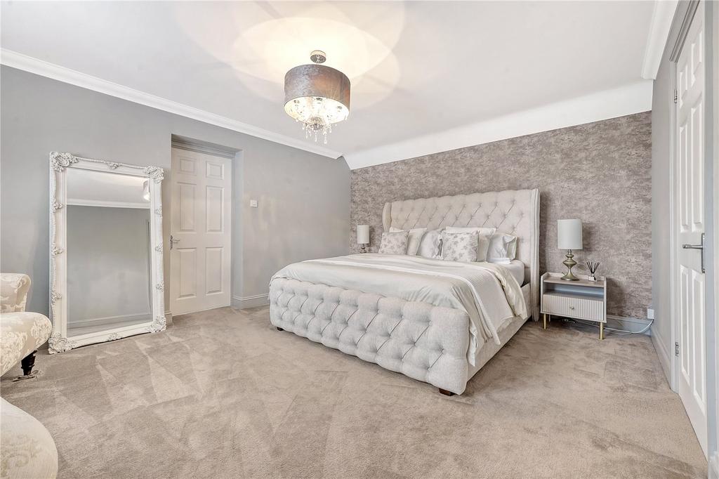 Principal Bedroom