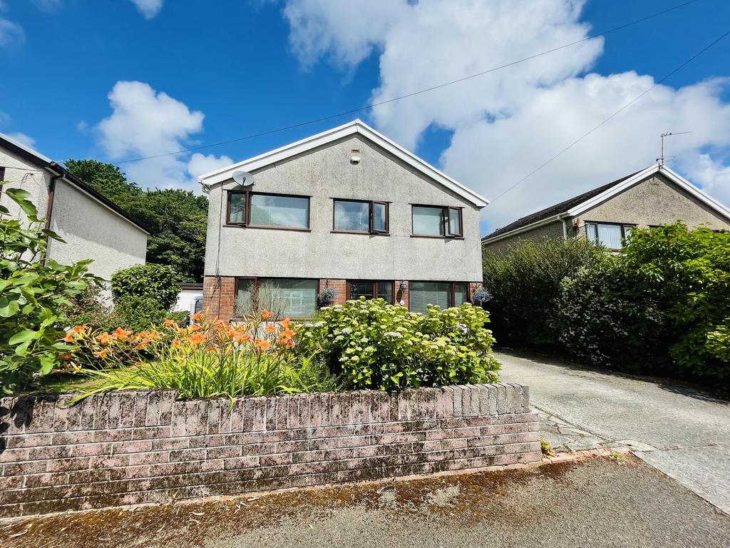 Hen Parc Avenue, Upper Killay, Swansea, SA2 4 bed detached house for