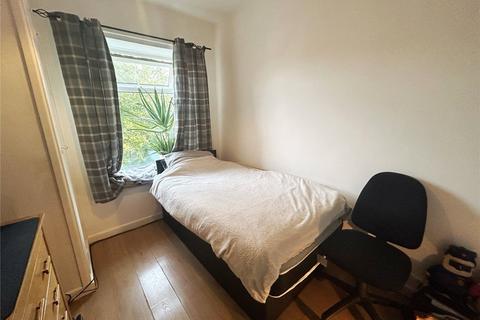 11 Thomas Street, Lees, Oldham, OL4 5DA