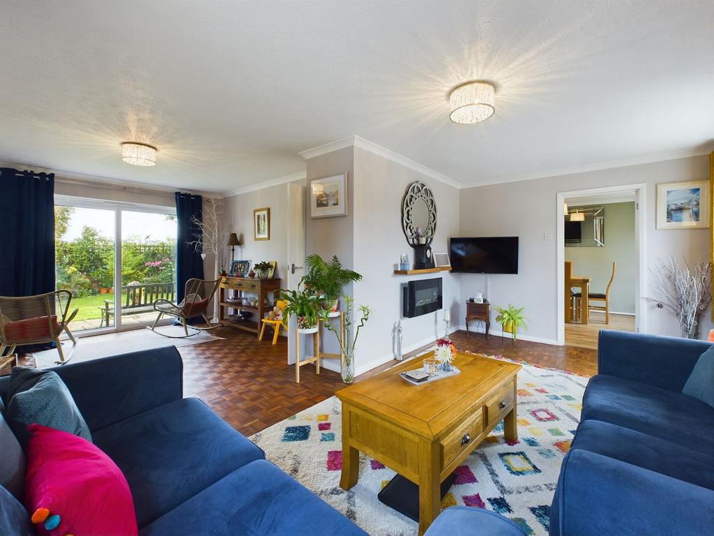 Sitting Room &amp; Sung