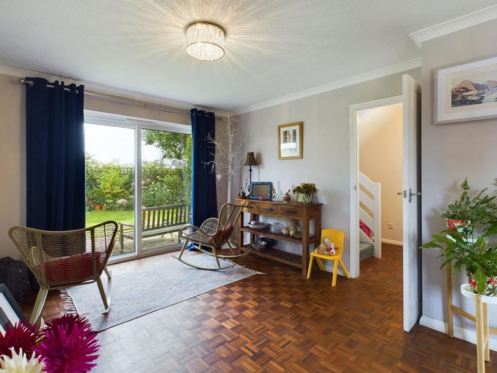 Sitting Room &amp; Sung