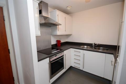 2 bedroom apartment for sale, Cameronian Square, Gateshead