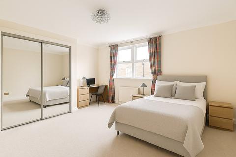 2 bedroom apartment to rent, Nightingale Lane, London, SW4