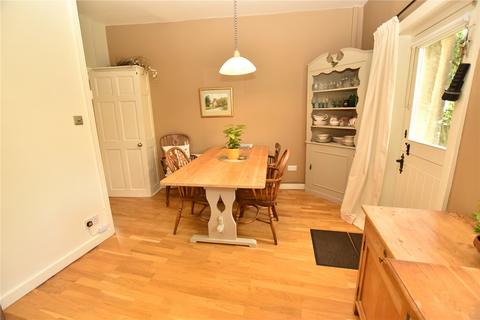 2 bedroom end of terrace house for sale, Mount Street, Glossop, Derbyshire, SK13