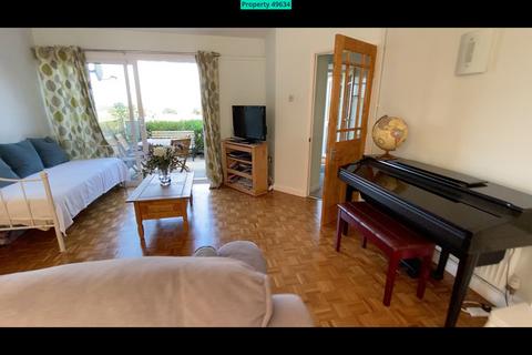 3 bedroom terraced house for sale, Manor Gardens, Godalming, GU7 3LL