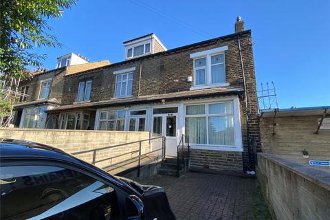 105 Beckside Road, Bradford, BD7 2JN