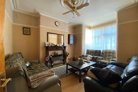 105 Beckside Road, Bradford, BD7 2JN
