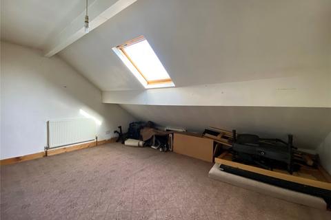 105 Beckside Road, Bradford, BD7 2JN