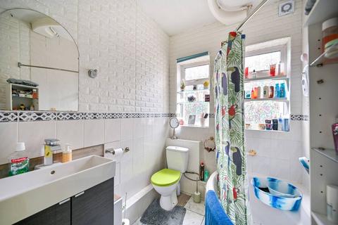 13 James Street, Hounslow, TW3 1SP