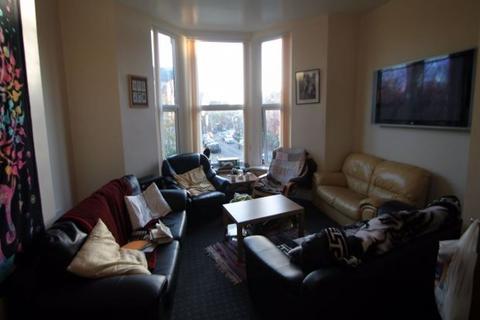 9 bedroom house to rent, Regent Park Terrace, Leeds