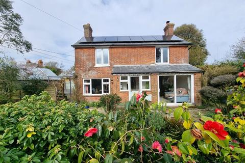 3 bedroom detached house for sale, Hare Lane, New Milton, Hampshire, BH25