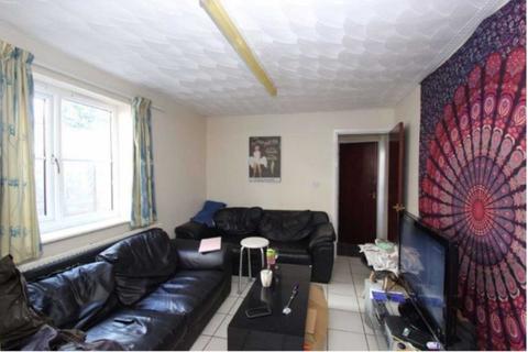 6 bedroom terraced house to rent, East Avenue, East Oxford *Student Property 2025*