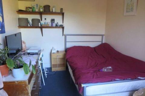 6 bedroom terraced house to rent, East Avenue, East Oxford *Student Property 2025*