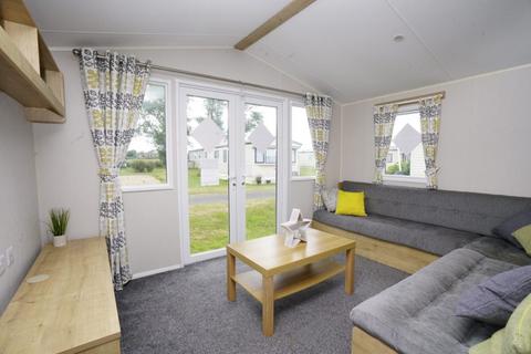 3 bedroom static caravan for sale, New Romney Holiday Park