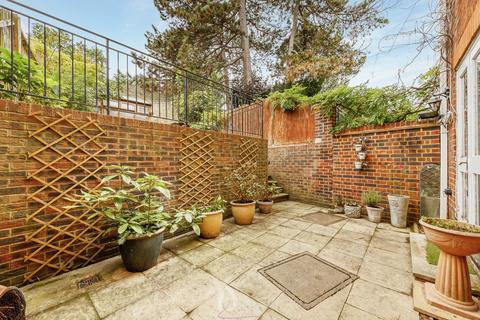 13 Sovereign Close, London, W5 1DE