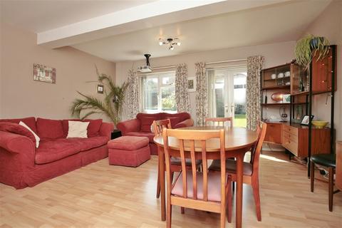 undefined, Shepherds Hill, Oxford, Oxfordshire, OX4