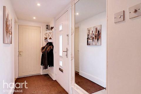 21 Rudd Close, Stevenage, SG2 9SP