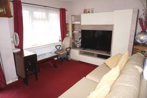 2 bedroom flat for sale, York Way, Chessington, Surrey. KT9 2JU