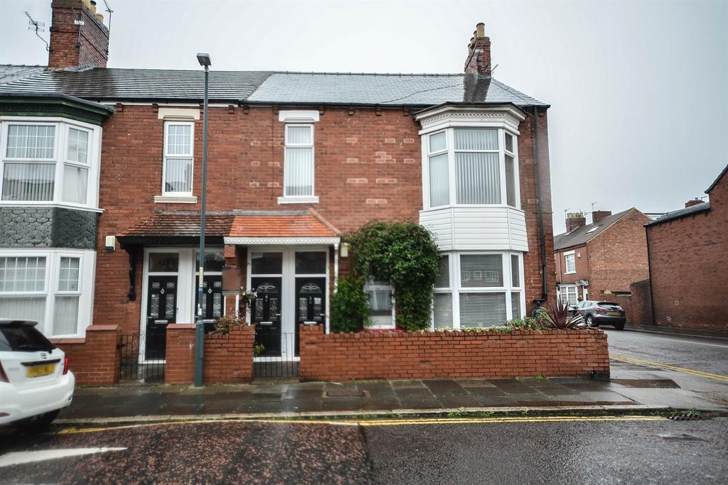 Talbot Road, South Shields 3 bed flat for sale £90,000