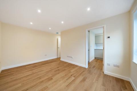 Studio for sale, Frederick Road, Walworth