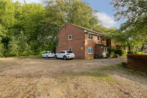 1 bedroom apartment to rent, High Wycombe,  Buckinghamshire,  HP12