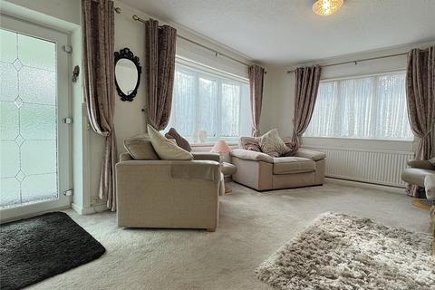 3 bedroom bungalow for sale - Brearcliffe Street, Off Halifax Road, Bradford, BD6