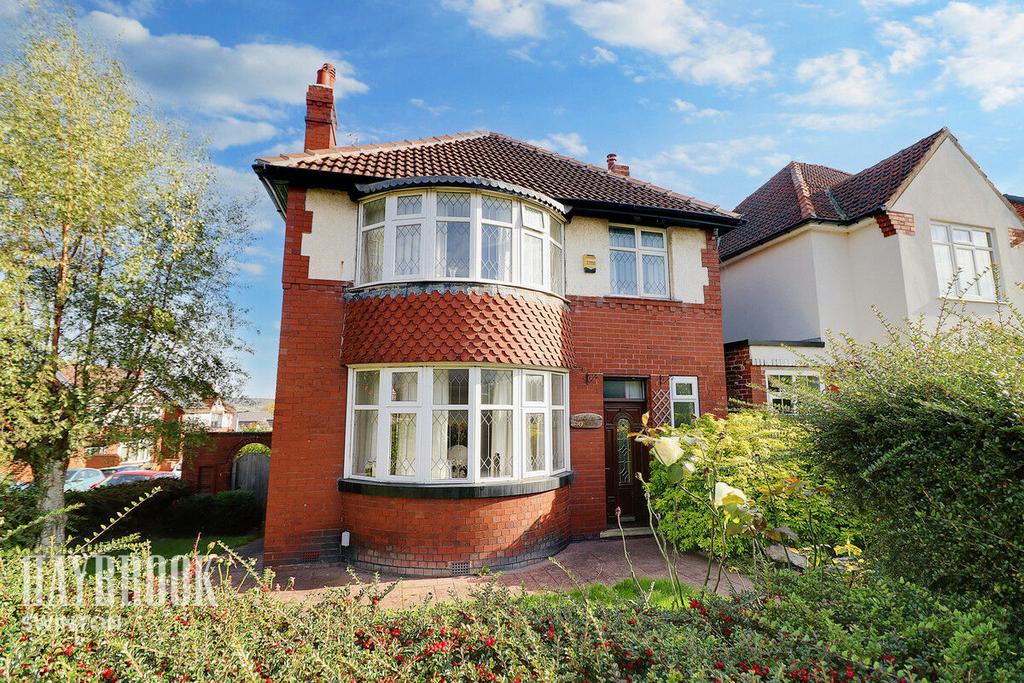 Adwick Road, Mexborough 3 bed detached house for sale £270,000