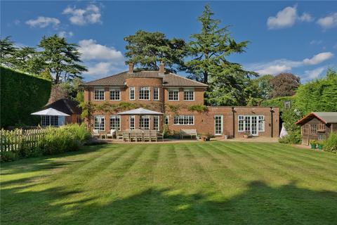 5 bedroom detached house for sale, Hockering Road, Woking, Surrey, GU22