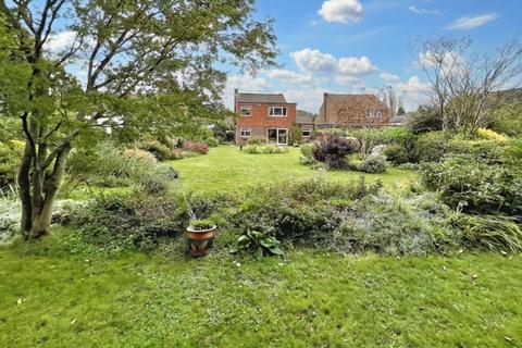 28 Crabtree Close, Beaconsfield, HP9 1UQ