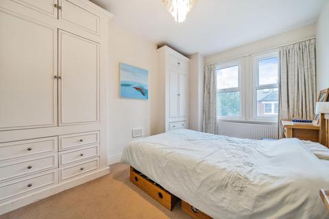 130 Faraday Road, London, SW19 8PB