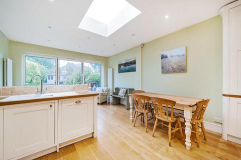 130 Faraday Road, London, SW19 8PB