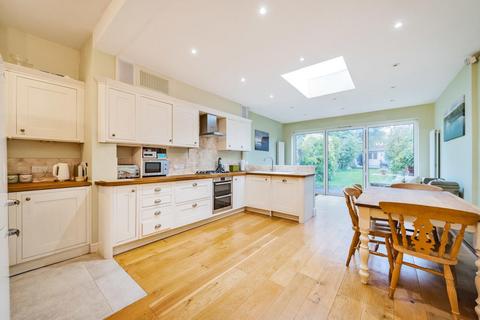 130 Faraday Road, London, SW19 8PB