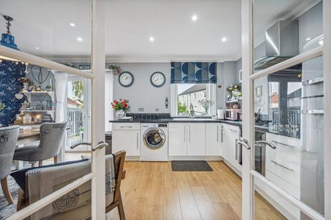 38 Archerhill Road, Glasgow, G13 3NW