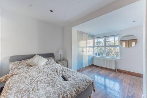 4a Wieland Road, Northwood, HA6 3QU