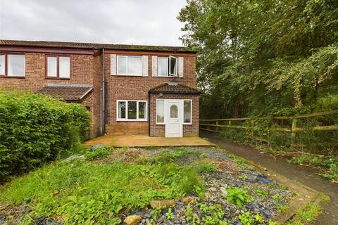 3 bedroom end of terrace house for sale, Campion Close, Gloucester, Gloucestershire, GL4