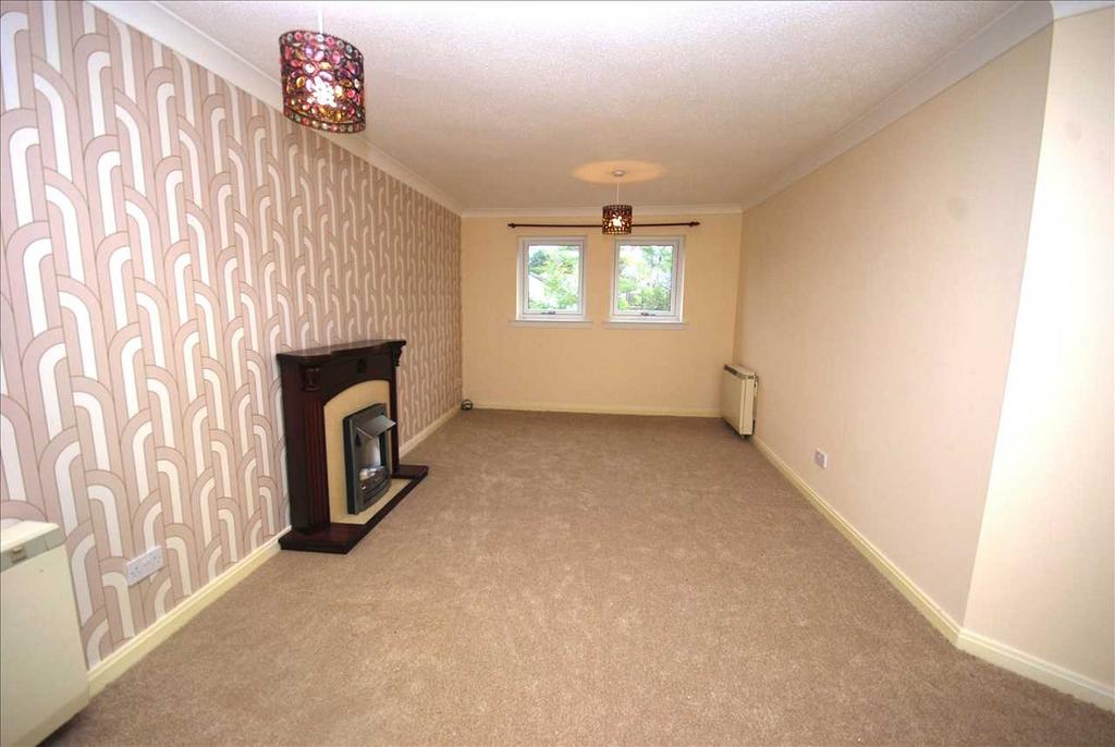 Medine Court, Beith 2 bed apartment for sale £60,000