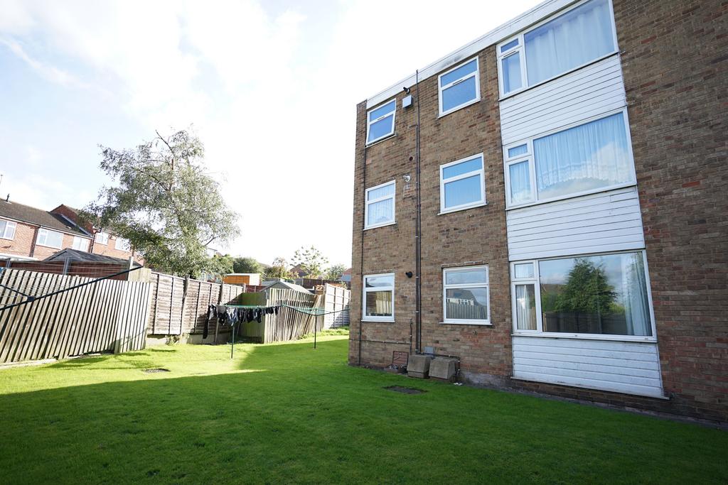 Griffin Close Shepshed Loughborough 1 bed flat for sale £90,000