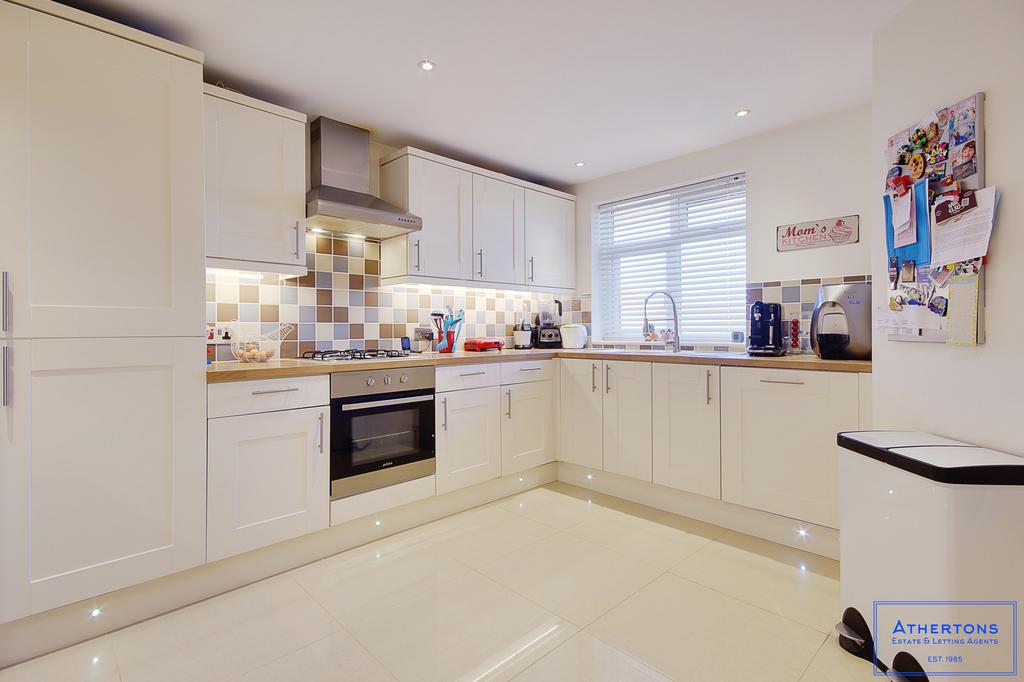 Forest View Road, Bournemouth, BH9 4 bed semidetached house for sale