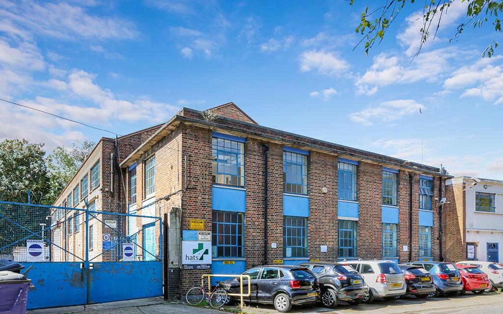 London SE5 Industrial unit to rent
