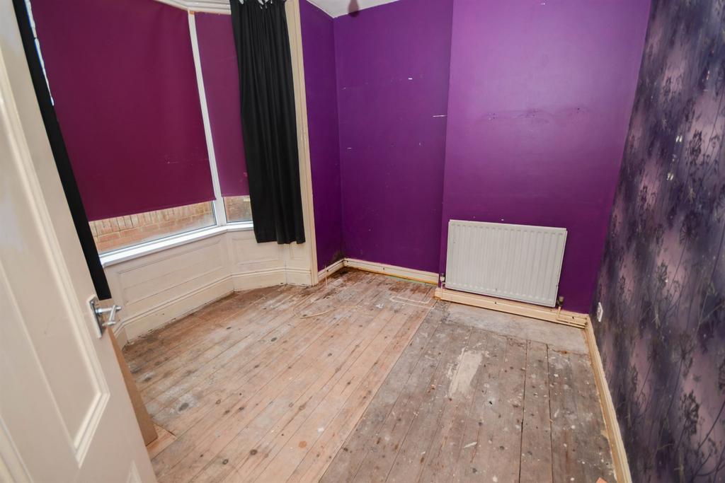 rosa-street-south-shields-2-bed-flat-45-000