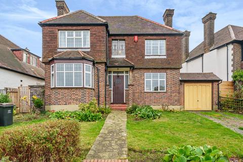 12 Braeside, Beckenham, BR3 1SU