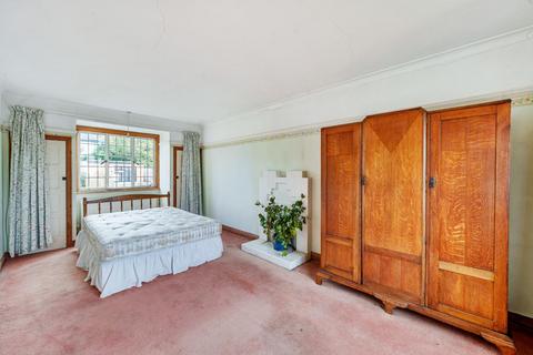 12 Braeside, Beckenham, BR3 1SU