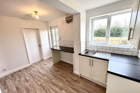 2 bedroom end of terrace house to rent, Sea Dyke Way, Grimsby DN36